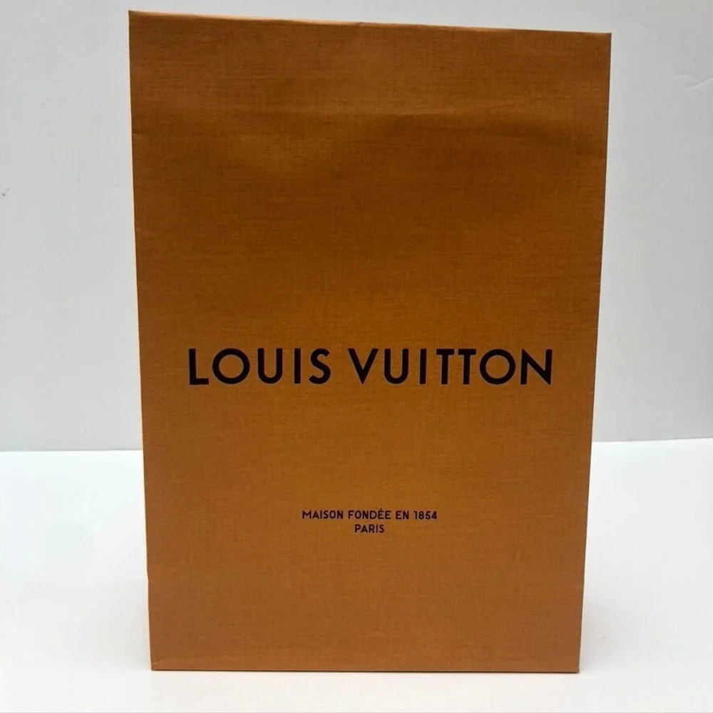 Louis Vuitton measurements can